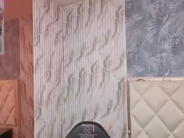 Mellani_tay  live sex cam