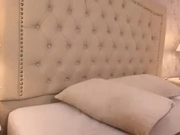 Mia_rosss_  live sex cam
