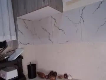 Missbeautyke  live sex cam