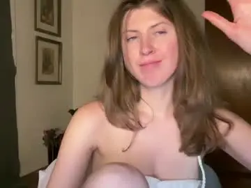 Yumiandwolf  live sex cam