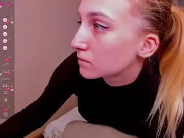 Graseflower  live sex cam
