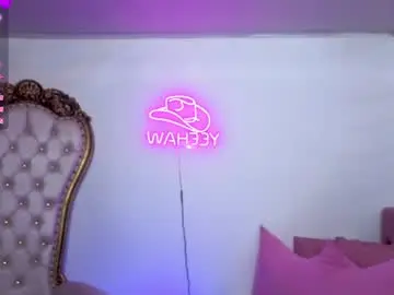 Jenner_tay  live sex cam