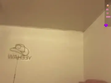 Jenner_tay  live sex cam