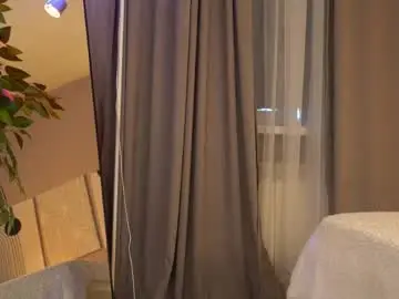 Jjennnyy  live sex cam