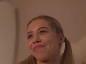 Jjennnyy  live sex cam