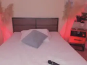 Karymoon  live sex cam