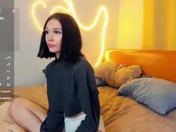 Leonewiechec  live sex cam