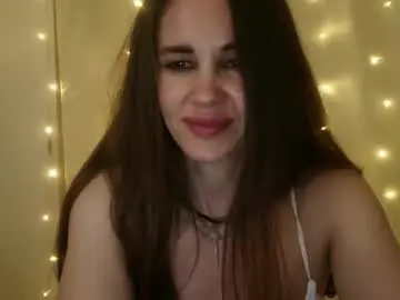 Luciemack  live sex cam