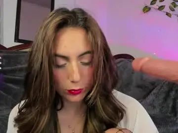 Luumanson  live sex cam