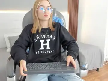 Mara_33  live sex cam