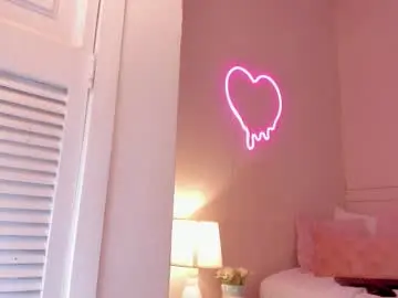 Paola__x  live sex cam