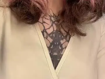 Polinapervyh  live sex cam