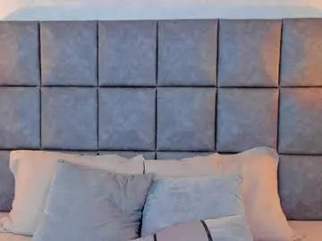 Roseaurora  live sex cam