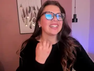 Sakuraa_24  live sex cam