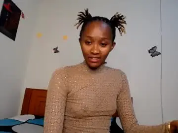 Silent_lovie  live sex cam