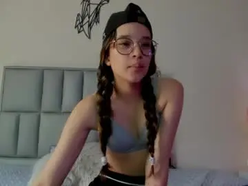 Zoe_dear  live sex cam