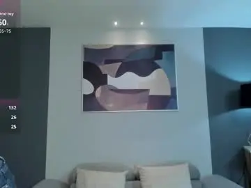 Anaisnin1  live sex cam