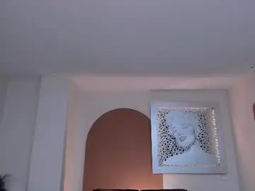 Anaisnin1  live sex cam
