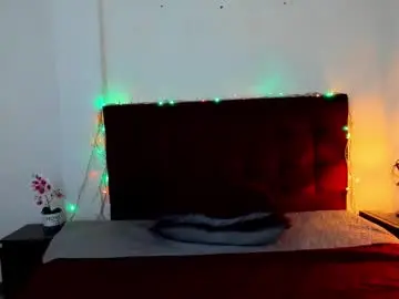 Anthonelaa__  live sex cam