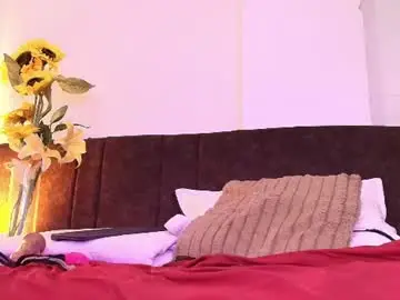 Anthonelaa__  live sex cam