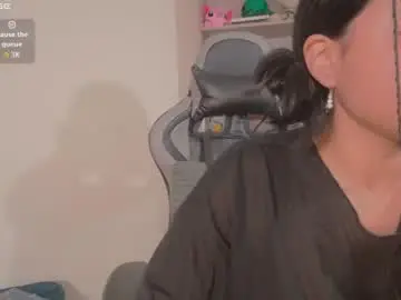 Astral_romance69  live sex cam
