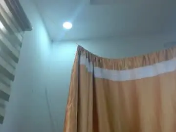 Creamyxpussyx  live sex cam