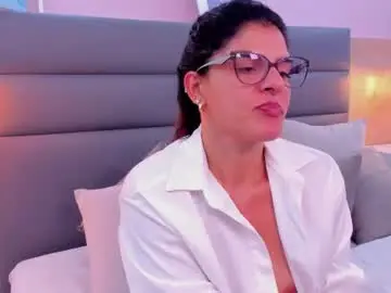 Indira_mab  live sex cam