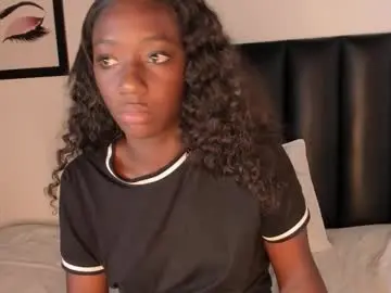 Kentha_mitchellss  live sex cam