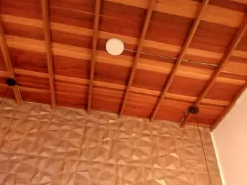 Kiara_velvet__  live sex cam