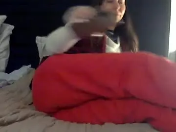 Kingandprincess  live sex cam