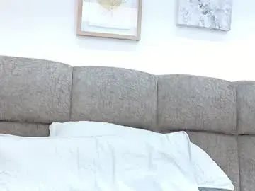 Luciana_val  live sex cam