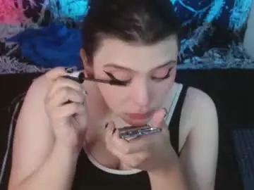 Mikaskullcs  live sex cam