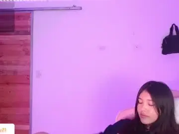 Moonbella_bell  live sex cam