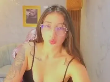 Roxannee_s  live sex cam