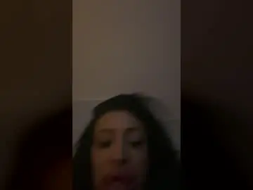 Ugolininoemi  live sex cam