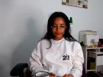 Alia054  live sex cam