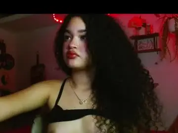 Babybombom08  live sex cam