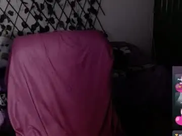 Caro_lina_4m0r  live sex cam