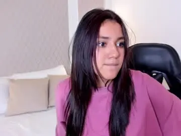 Cristin_collins  live sex cam