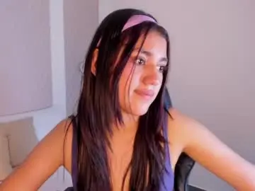 Cristin_collins  live sex cam