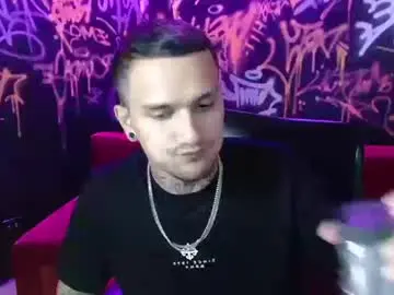 Darkbenito  live sex cam