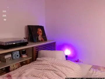 Digitalkisses  live sex cam