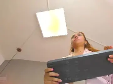 Emilyparker__  live sex cam