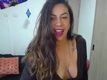 Gio_gio44  live sex cam