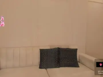 Juanitaclay  live sex cam