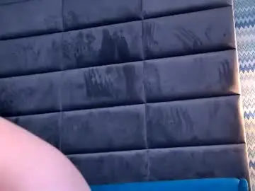 Karmafoxx  live sex cam
