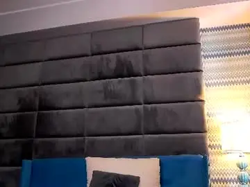 Karmafoxx  live sex cam