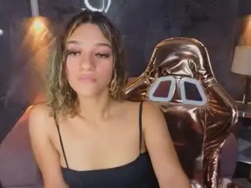 Laurita_b  live sex cam