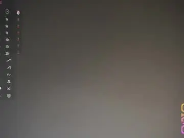 Lynnaaspen  live sex cam