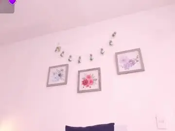 Mely_rosee  live sex cam